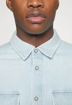 DRYKORN PHASMO - Shirt - Blue -Trend Code Shop d6ec8d87f7cf4e1abcbef7c362118ae5