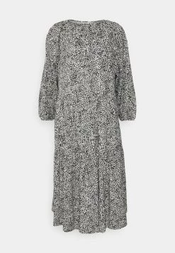 DRYKORN TIIA - Day Dress - Ecru 12 DRYKORN TIIA - Day Dress - Ecru -Trend Code Shop d8e7da3885da4d949ef509e465d4e19b