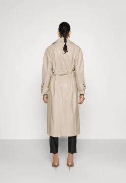 DRYKORN ALPERTON - Classic Coat - Brown -Trend Code Shop d9d3893d395d4c8f9785db6e899cac84