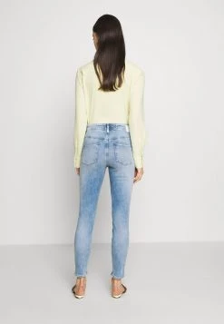 DRYKORN WET - Jeans Skinny Fit - Light Blue Denim 9 DRYKORN WET - Jeans Skinny Fit - Light Blue Denim -Trend Code Shop e2f3bf9cfd3e4116aa4470f92af6983f