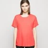 DRYKORN LARIMA - Basic T-shirt - Rot -Trend Code Shop e5100941e53349f4be970fb3ece0924a