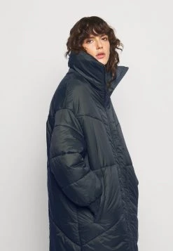 DRYKORN EUSTON - Winter Coat - Navy 13 DRYKORN EUSTON - Winter Coat - Navy -Trend Code Shop eb3e78536da145d28b4fefadaeb79d8a