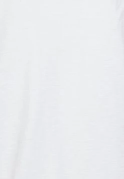 DRYKORN FIENE - Basic T-shirt - Weiss 7 DRYKORN FIENE - Basic T-shirt - Weiss -Trend Code Shop ecab53be8a3a4b0597628e1b8cd3b7a4