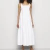 DRYKORN DINANE - Maxi Dress - Weiss -Trend Code Shop ed386efada94456da80147c0413cbfcd