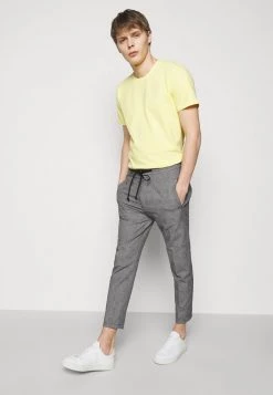 DRYKORN JEGER - Trousers - Grey -Trend Code Shop f189bb3c55ff4756b96a7831ff78c95b