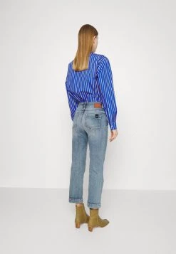 DRYKORN SPEAK - Flared Jeans - Blue -Trend Code Shop f3002fe4e5d247f5baaaaf3bcda6df96