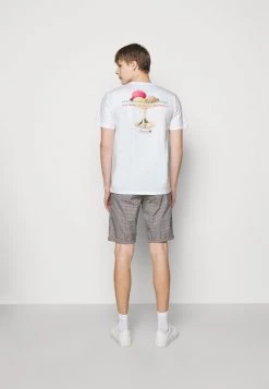 DRYKORN SAMUEL GELATO - Print T-shirt - White -Trend Code Shop f663979f846f44c7aed2939d2542d772